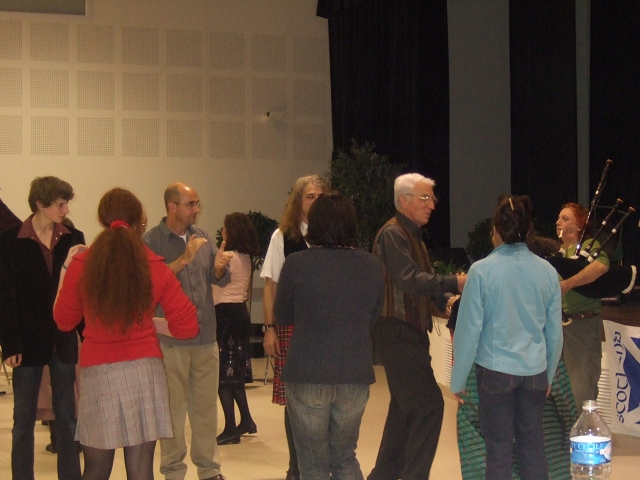 Une petite le�on de danse...