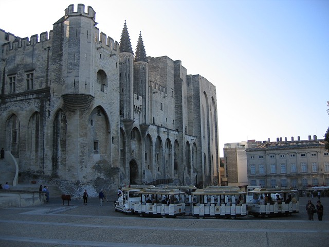 Le Palais des Papes