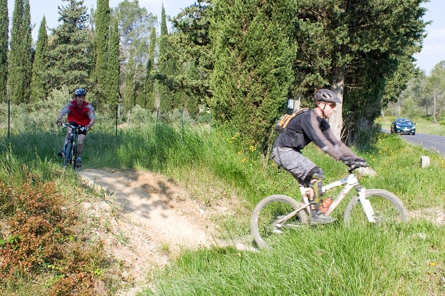 VTT 2010_047