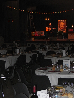 En attendant la foule...